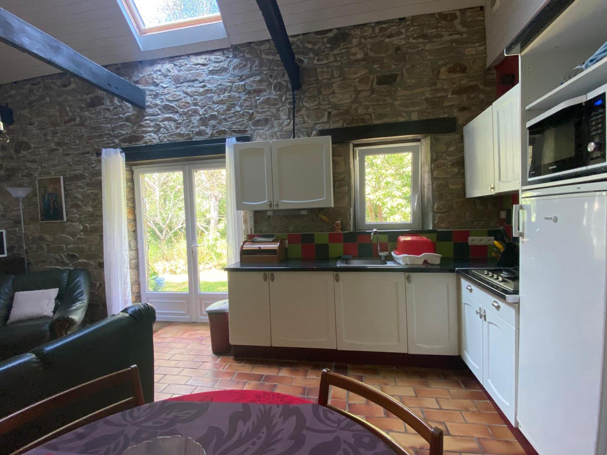 Sue'S Cottages Pleuven المظهر الخارجي الصورة