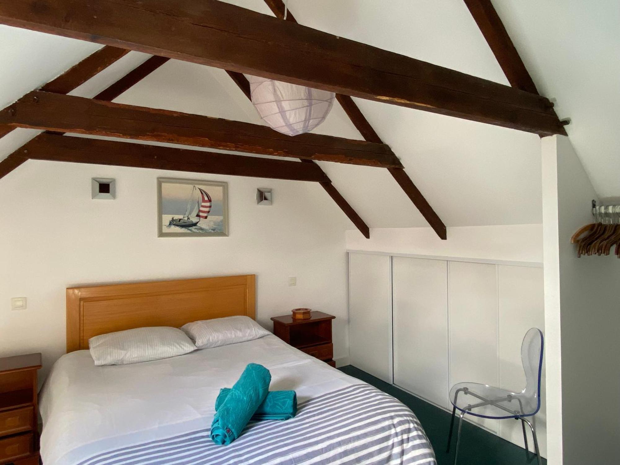 Sue'S Cottages Pleuven المظهر الخارجي الصورة