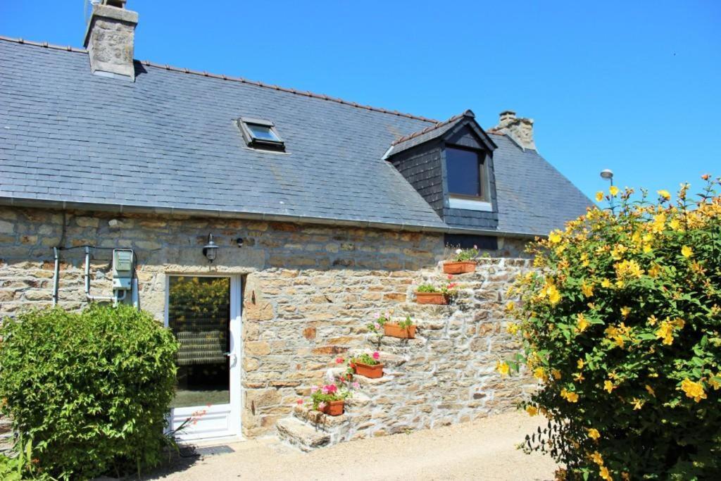 Sue'S Cottages Pleuven المظهر الخارجي الصورة